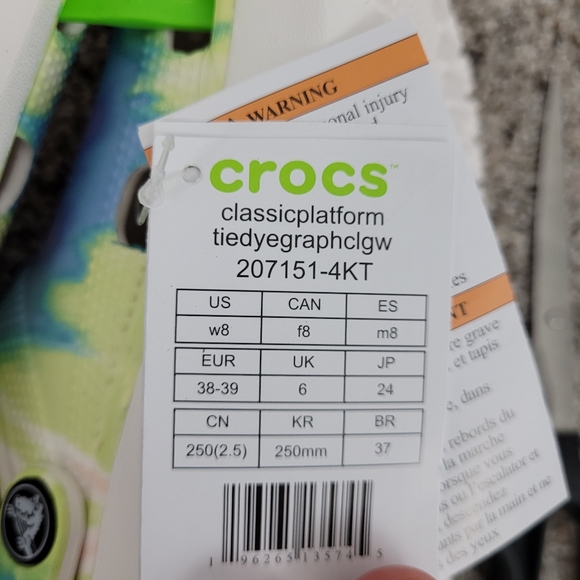 Crocs Classic Platform Tie Dye - Picture 9 of 9